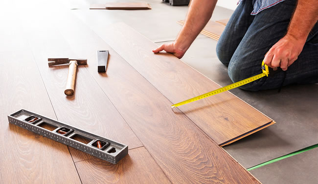 Laminate, Engineered, and Solid Wood Floors And The Differences Between Them